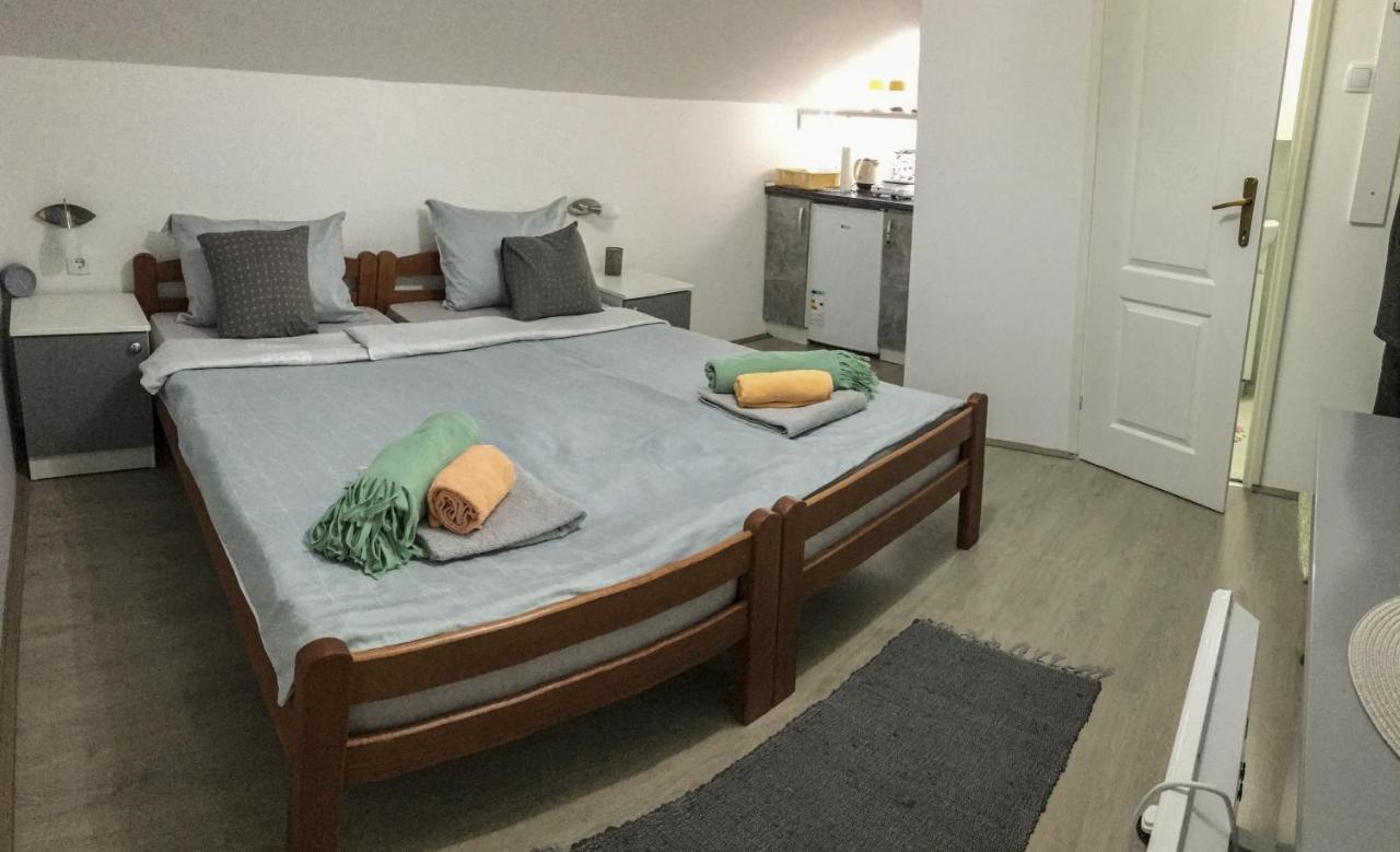 Ferienwohnung S. A. L. Prenociste Zrenjanin Exterior foto
